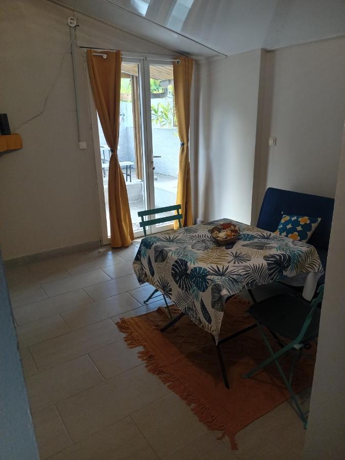 Le Cerisier Villa Entre-Deux Luaran gambar